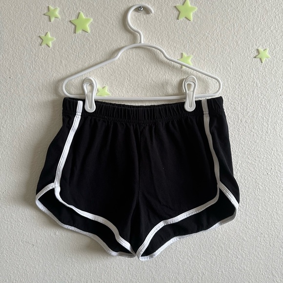 Classic retro short. Black. Aeropostale. Size Medium. - Picture 1 of 1